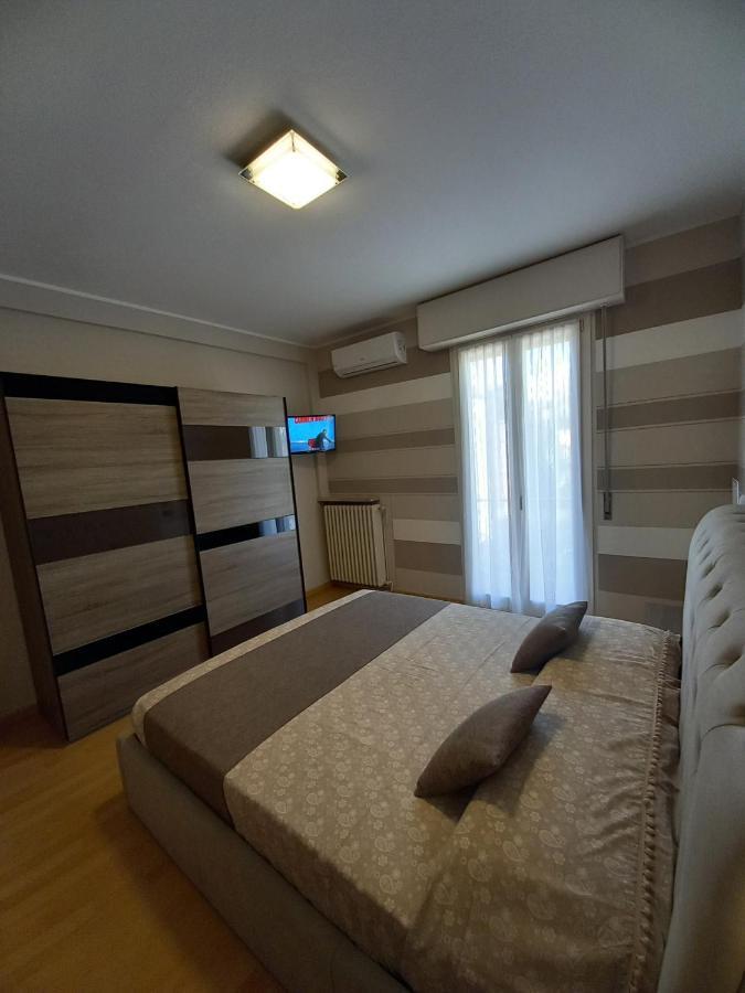 Il Nido Della Civetta Villa ซีร์มิโอเน ภายนอก รูปภาพ