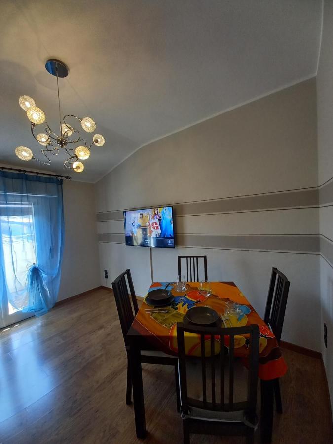Il Nido Della Civetta Villa ซีร์มิโอเน ภายนอก รูปภาพ